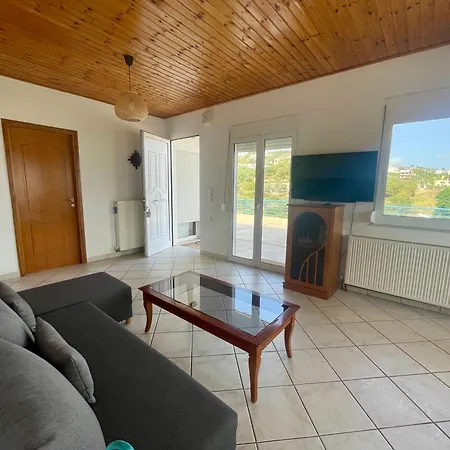 Vista Sunrise Apartment *